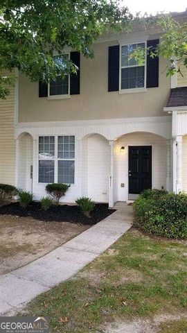 6111 Camden Forrest Drive, Riverdale, GA 30274