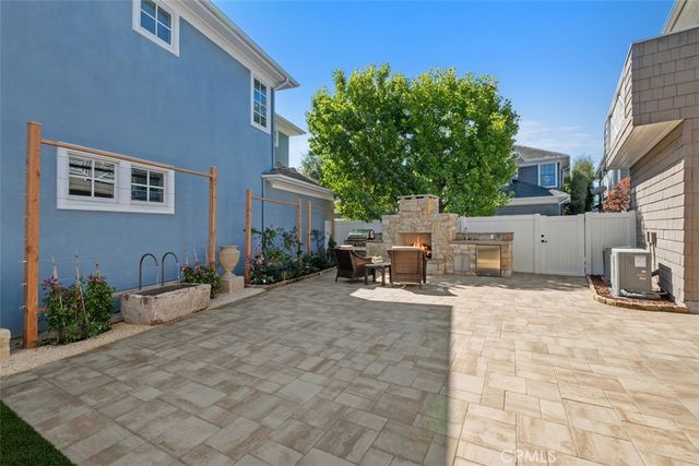 40 Crooked Stick Drive, Newport Beach, CA 92660