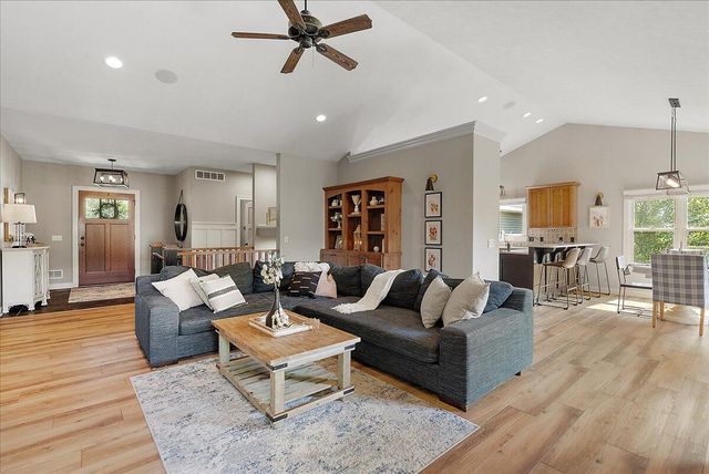 2678 Hawthorne Court, Georgetown Twp, MI 49428