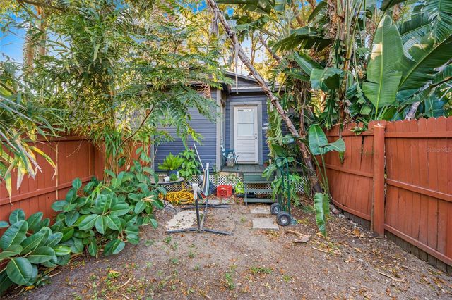 501 E FLORIBRASKA AVENUE, Tampa, FL 33603