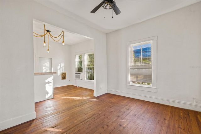 501 E FLORIBRASKA AVENUE, Tampa, FL 33603