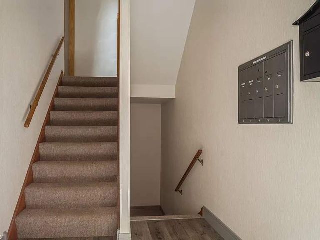 6747 N Olmsted Avenue 1A, Chicago, IL 60631