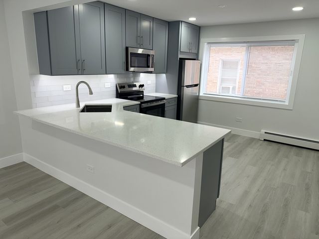 6747 N Olmsted Avenue 1A, Chicago, IL 60631