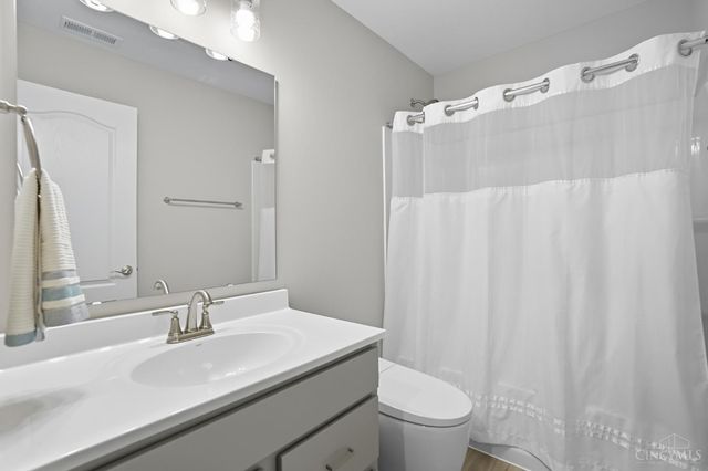 1524 Summerview Lane, Miami Twp, OH 45150