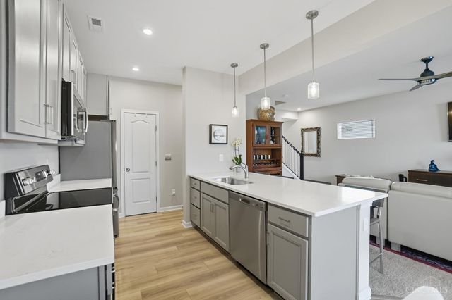 1524 Summerview Lane, Miami Twp, OH 45150