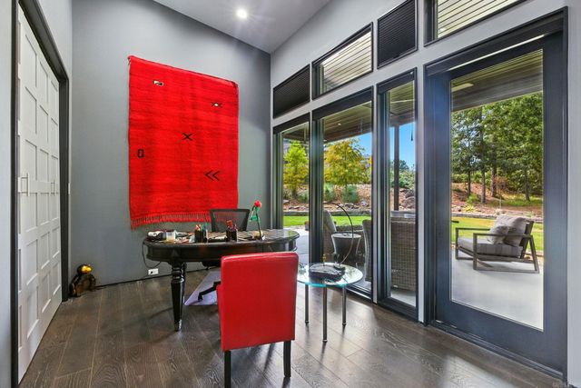 31 La Scala Court, Little Rock, AR 72212