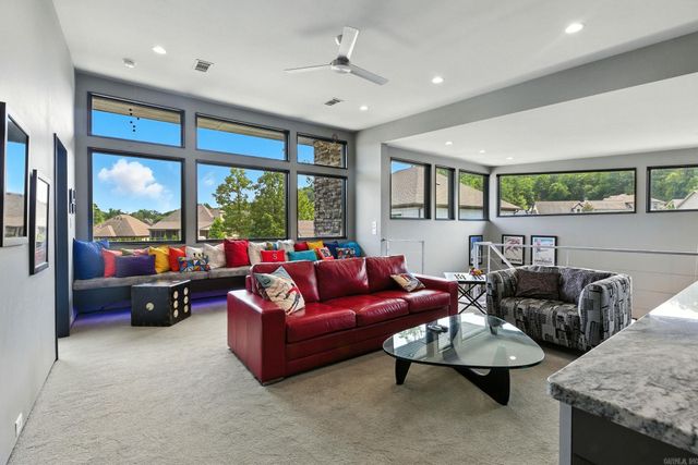 31 La Scala Court, Little Rock, AR 72212