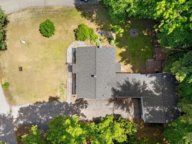 10 Cove Street, Goffstown, NH 03045