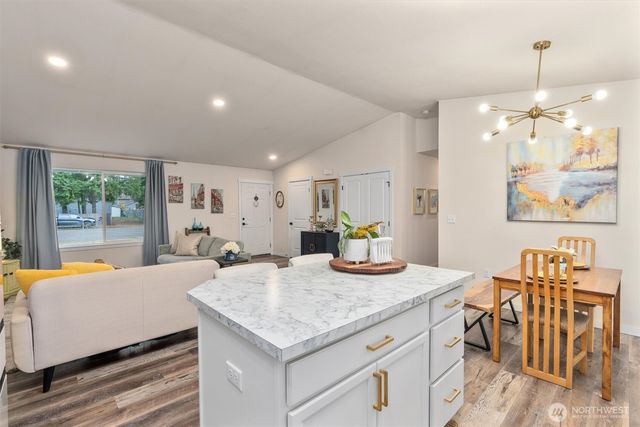 21708 133rd Street Ct E, Bonney Lake, WA 98391