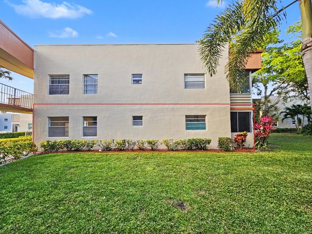 202 Piedmont E, Delray Beach, FL 33484