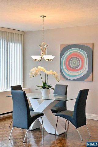 5 Horizon Road 203, Fort Lee, NJ 07024