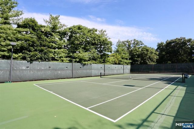 5 Horizon Road 203, Fort Lee, NJ 07024