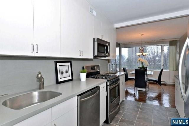 5 Horizon Road 203, Fort Lee, NJ 07024