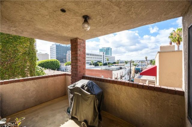 35 Linden Avenue 410, Long Beach, CA 90802