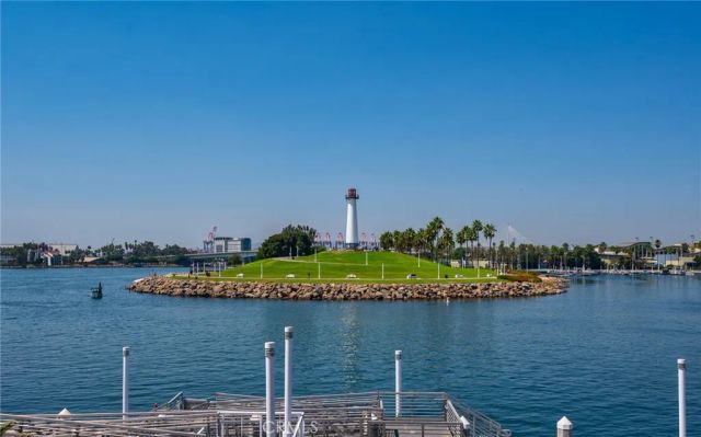 35 Linden Avenue 410, Long Beach, CA 90802