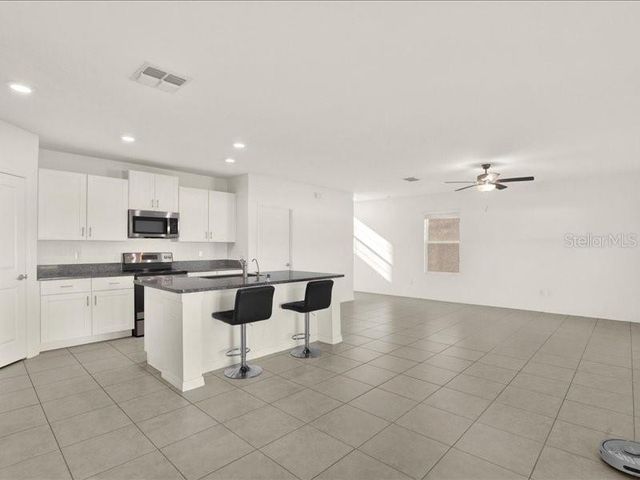 6213 BACK FORTY LOOP, Zephyrhills, FL 33541