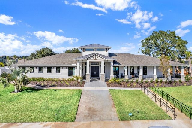 6213 BACK FORTY LOOP, Zephyrhills, FL 33541