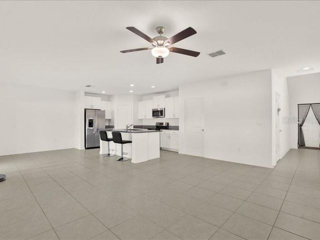 6213 BACK FORTY LOOP, Zephyrhills, FL 33541