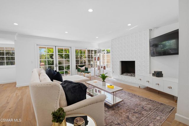 1685 Plum Hollow Circle, Westlake Village, CA 91362