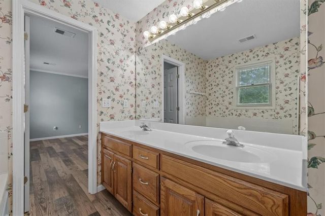 29604 W 185th Street, Gardner, KS 66030