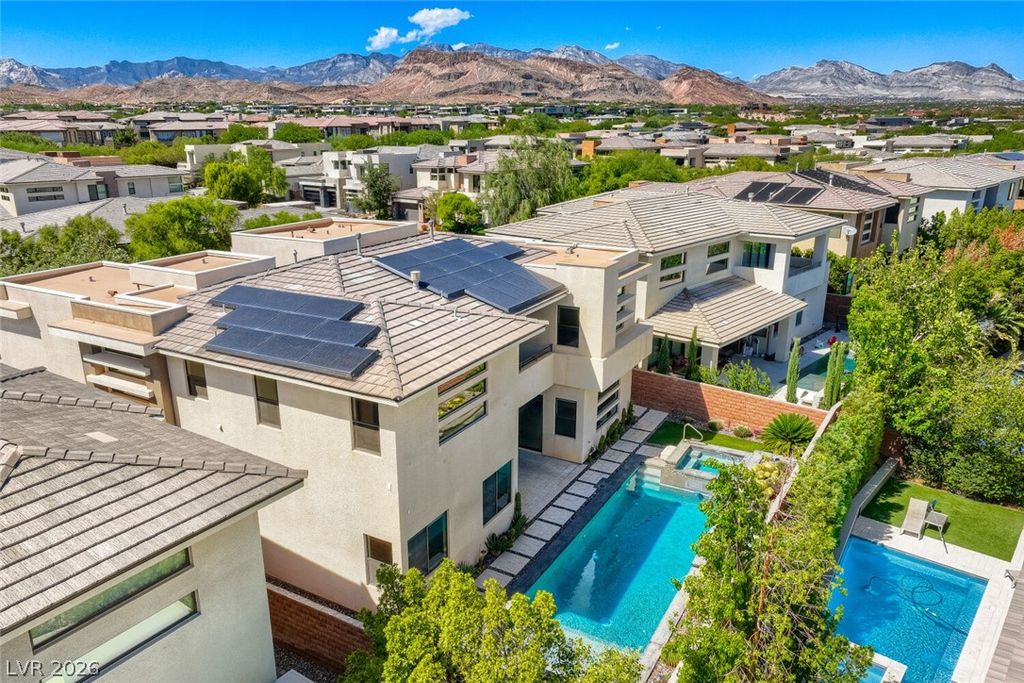 70 Grey Feather Drive, Las Vegas, NV 89135 — photo 3