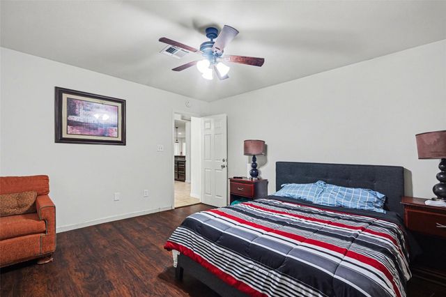 11643 Breezy Knoll Drive, Houston, TX 77064