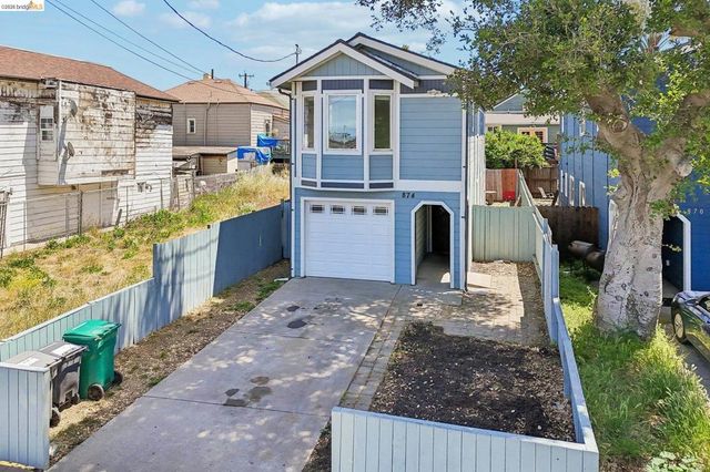 874 Pine St, Oakland, CA 94607