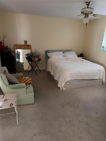 662 CIRCLEWOOD DRIVE V4, Venice, FL 34293