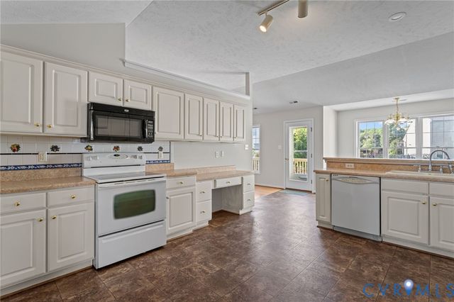 6002 Northfall Creek Pky, Mechanicsville, VA 23111