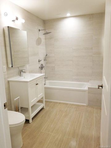 41-26 44th Street 4C, Sunnyside, NY 11104