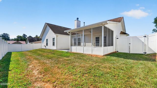 1334 Trey Vista Court, Maryville, TN 37803