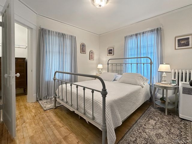 605 Ogden Avenue, Escanaba, MI 49829