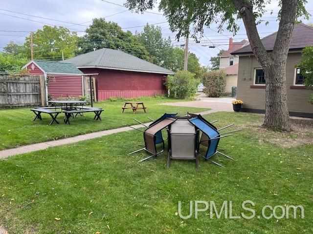 605 Ogden Avenue, Escanaba, MI 49829