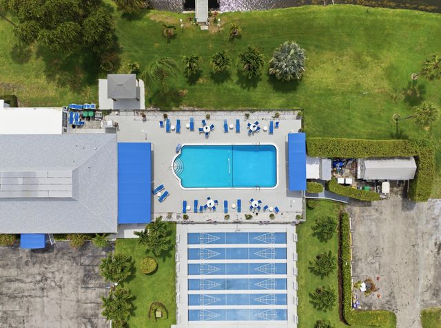 955 Circle Drive B, Delray Beach, FL 33445