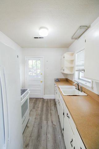 2104 Maybank Highway, Charleston, SC 29412