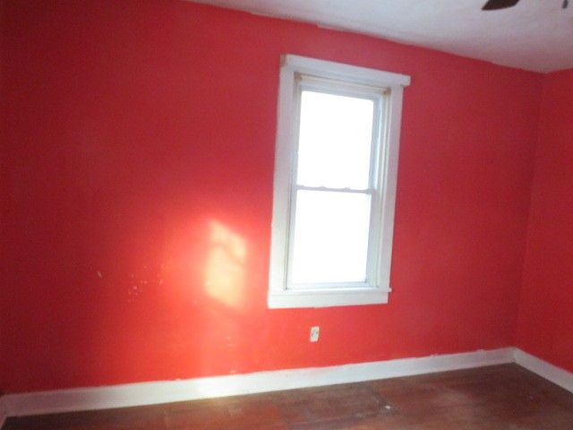 110 Good Ln, Ross Twp, PA 15237