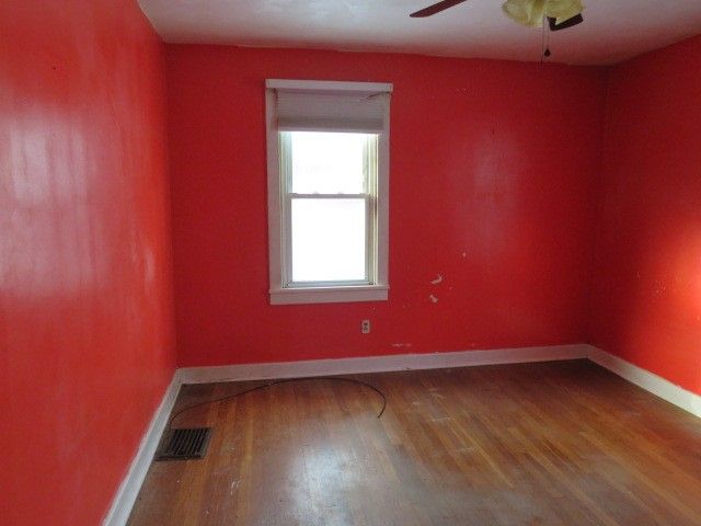 110 Good Ln, Ross Twp, PA 15237
