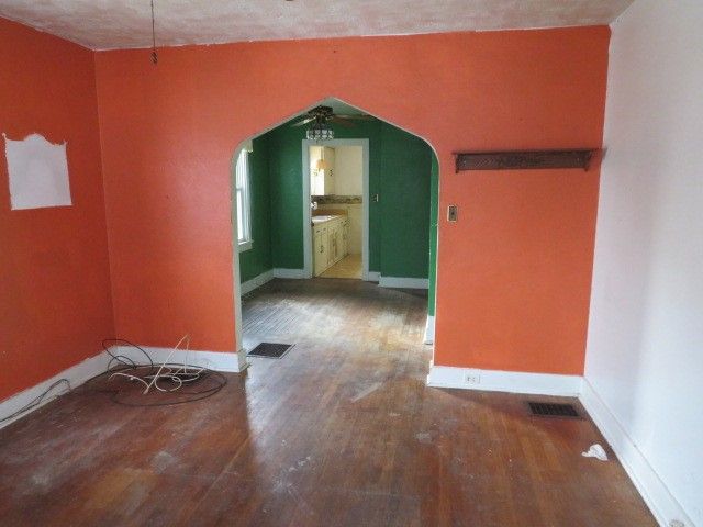 110 Good Ln, Ross Twp, PA 15237