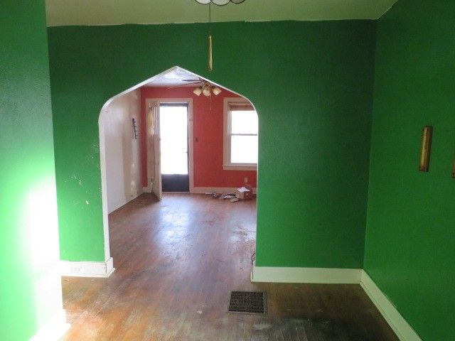 110 Good Ln, Ross Twp, PA 15237