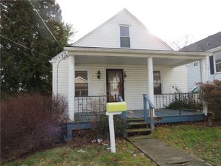 110 Good Ln, Ross Twp, PA 15237