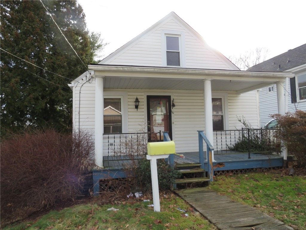 110 Good Ln, Ross Twp, PA 15237
