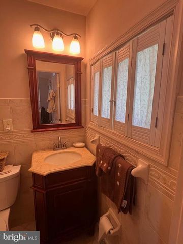 1425 BUCKNELL RD, Wilmington, DE 19803