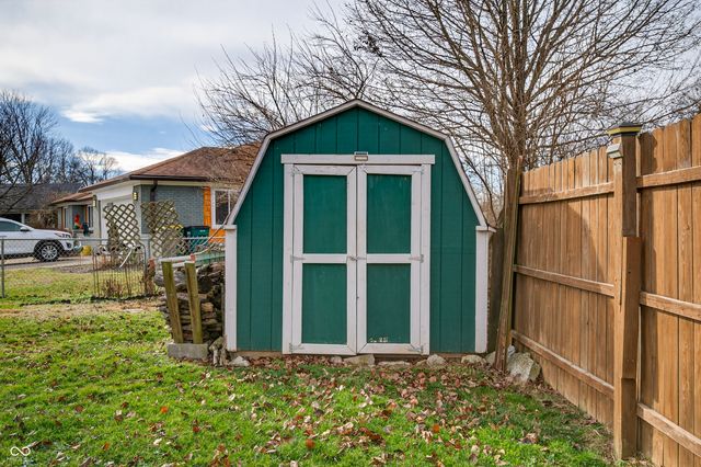 506 Galahad Drive, Franklin, IN 46131