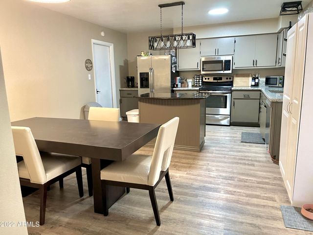 812 N 86th Place, Scottsdale, AZ 85257