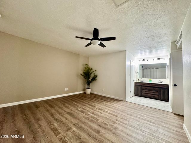 812 N 86th Place, Scottsdale, AZ 85257