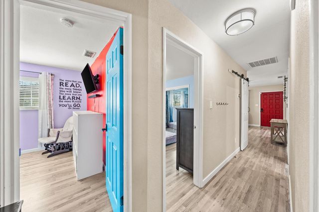 7330 Dorado St, Rio Linda, CA 95673