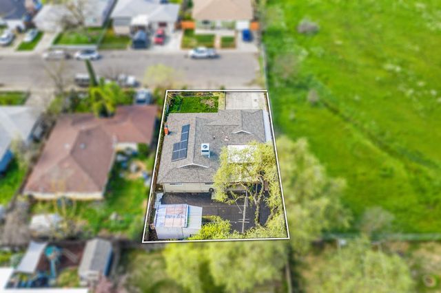 7330 Dorado St, Rio Linda, CA 95673