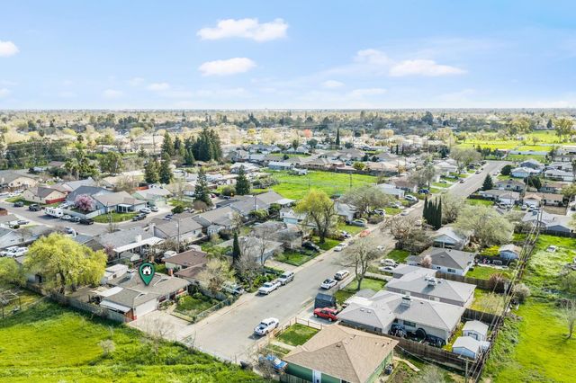 7330 Dorado St, Rio Linda, CA 95673