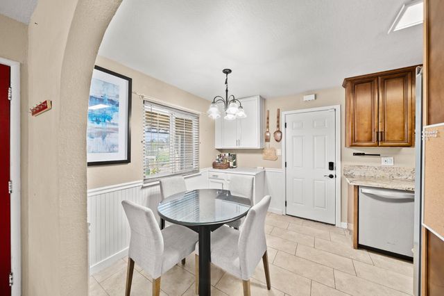 7330 Dorado St, Rio Linda, CA 95673