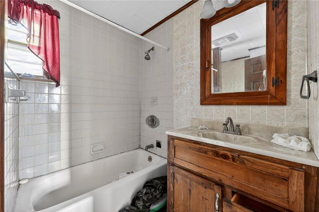 726 East Dewart, Other Pa Counties, PA 17872